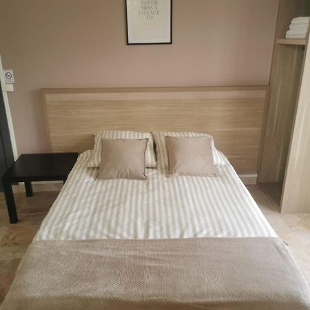 Appartement 2 , Disneyland - Parking Gratuit - Maison Des Platanes โม ภายนอก รูปภาพ